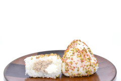 Produit Onigiri Thon Mi cuit,Cheese,Sésame Umani (2 pièces)